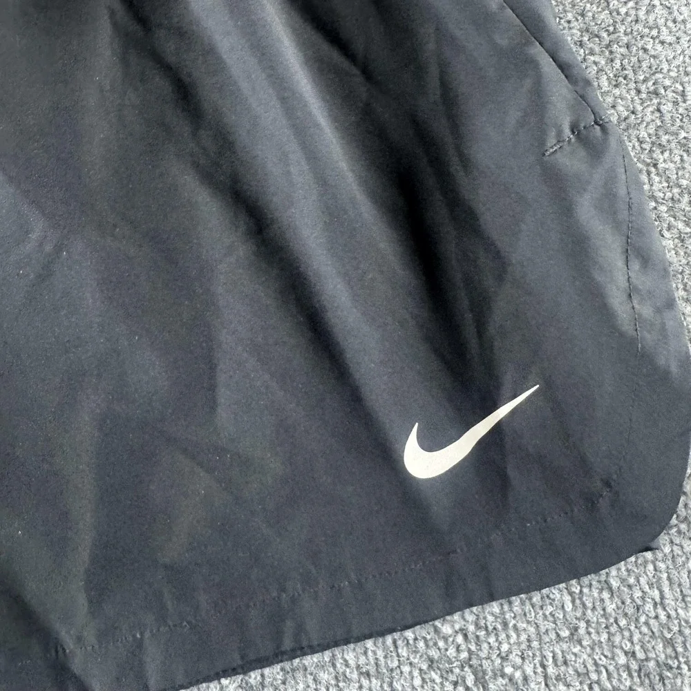 Nike Shorts Mens L Black Dri-FIT Microfiber 9 Inseam Running Gym Training